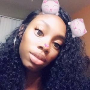 Meet your Posher, Mya